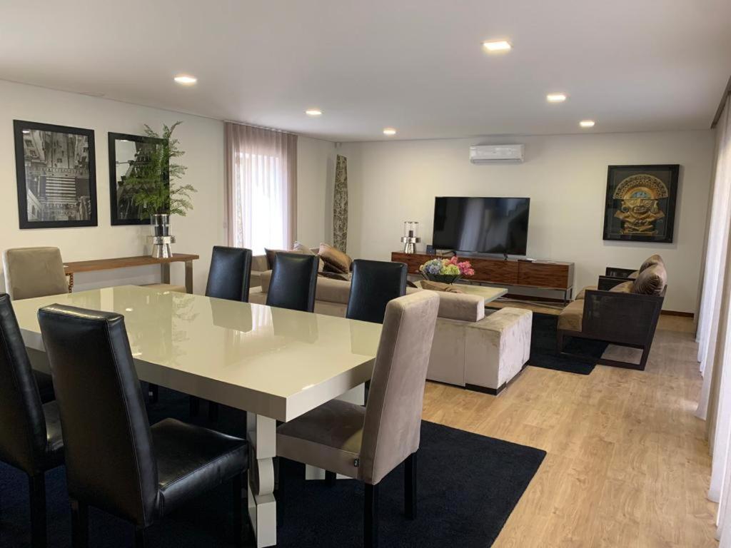 فيلا إسبونسينديفي Sunhouse المظهر الخارجي الصورة